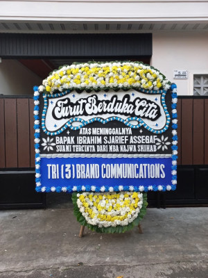 Papan Bunga Duka di Malinau Barat